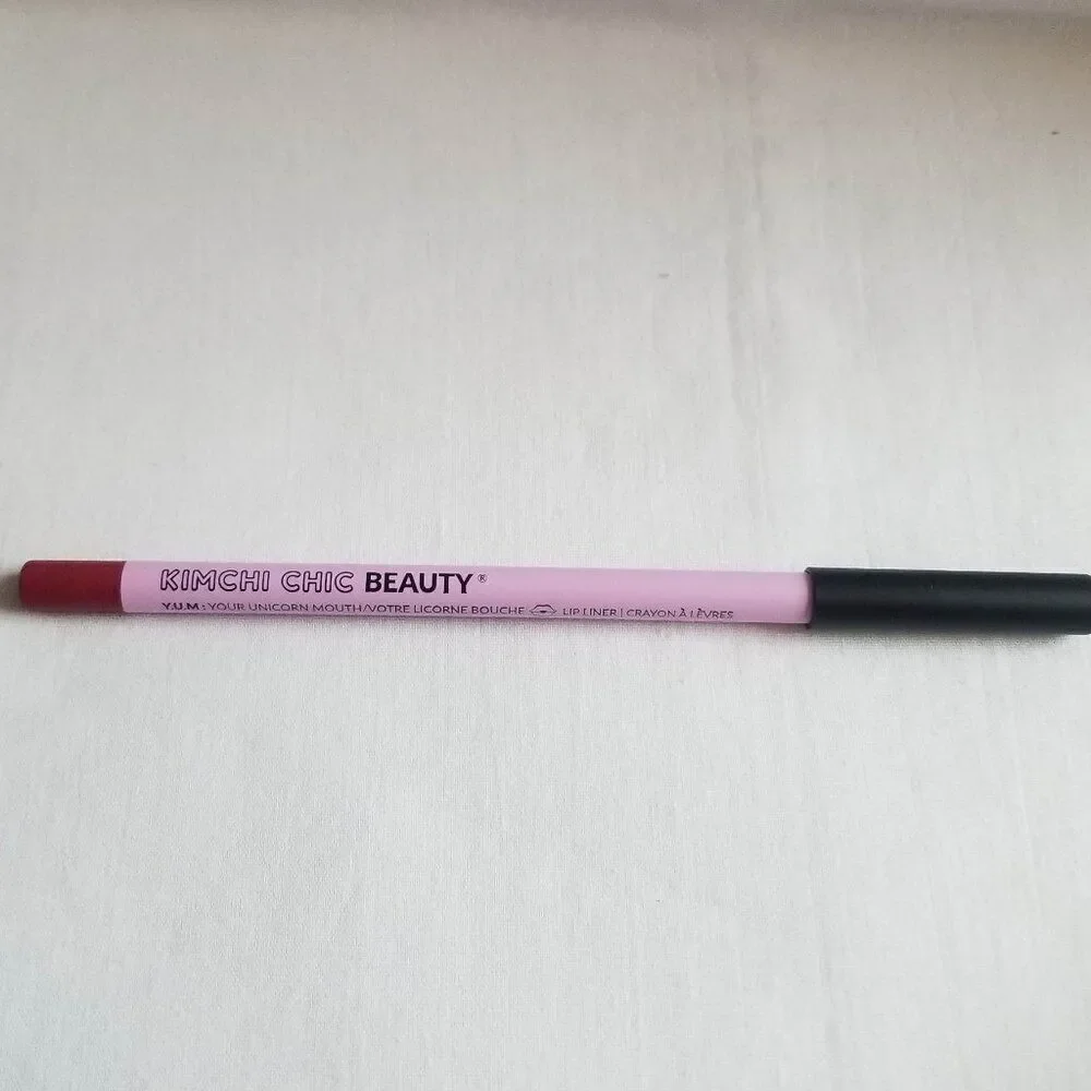KimChi Chic Beauty - Your Unicorn Mouth Lip Liner in Beat Beat